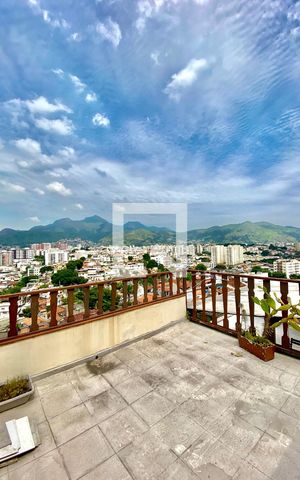 Apartamento à venda com 150m², 3 quartos e 1 vaga Apartamento à venda com 150m², 3 quartos e 1 vagaVista