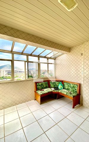 Apartamento à venda com 150m², 3 quartos e 1 vaga Apartamento à venda com 150m², 3 quartos e 1 vagaCozinha