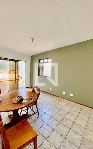 Apartamento à venda com 150m², 3 quartos e 1 vaga Apartamento à venda com 150m², 3 quartos e 1 vagaSala