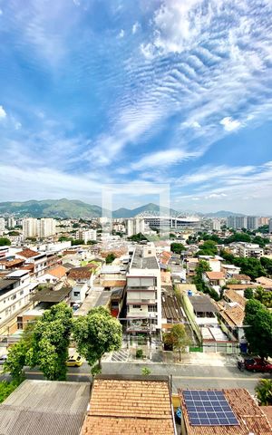 Apartamento à venda com 150m², 3 quartos e 1 vaga Apartamento à venda com 150m², 3 quartos e 1 vagaVista
