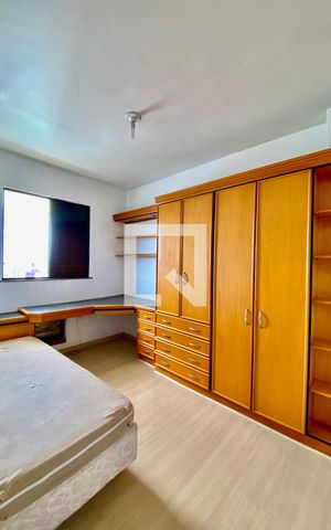 Apartamento à venda com 150m², 3 quartos e 1 vaga Apartamento à venda com 150m², 3 quartos e 1 vagaQuarto