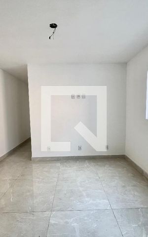 Apartamento à venda com 67m², 2 quartos e 1 vaga Apartamento à venda com 67m², 2 quartos e 1 vagaSala