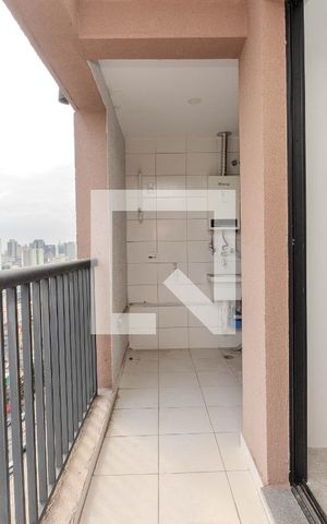 Apartamento para alugar com 35m², 1 quarto e sem vaga Apartamento para alugar com 35m², 1 quarto e sem vagaSacada