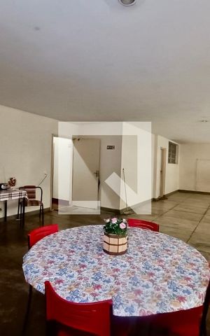 Apartamento à venda com 300m², 4 quartos e 4 vagas Apartamento à venda com 300m², 4 quartos e 4 vagasÁrea Comum - Playground