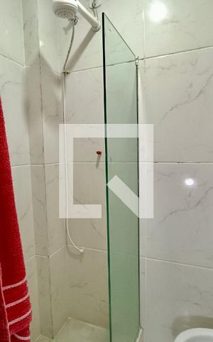 Apartamento à venda com 300m², 4 quartos e 4 vagas Apartamento à venda com 300m², 4 quartos e 4 vagasBanheiro serviço