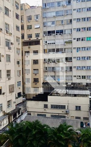 Apartamento à venda com 300m², 4 quartos e 4 vagas Apartamento à venda com 300m², 4 quartos e 4 vagasSuíte vista