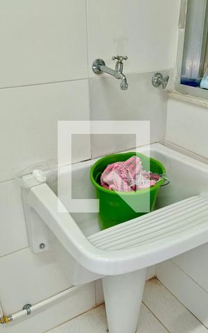 Apartamento à venda com 300m², 4 quartos e 4 vagas Apartamento à venda com 300m², 4 quartos e 4 vagasÁrea serviço