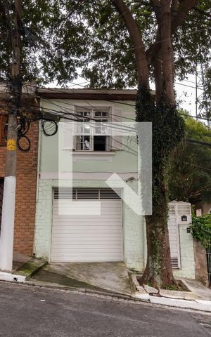 Casa para alugar com 153m², 3 quartos e 1 vagaFachada