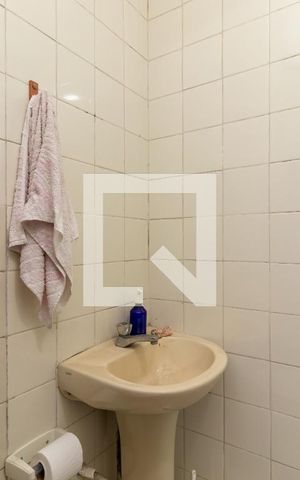 Casa para alugar com 153m², 3 quartos e 1 vagaEdícula - Banheiro da Suíte
