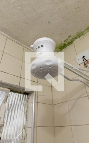 Casa para alugar com 153m², 3 quartos e 1 vagaEdícula - Banheiro da Suíte