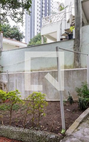 Casa para alugar com 153m², 3 quartos e 1 vagaQuintal