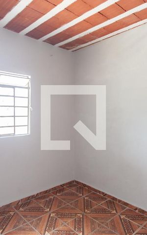 Casa para alugar com 80m², 3 quartos e sem vaga Casa para alugar com 80m², 3 quartos e sem vagaQuarto 3