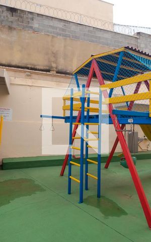 Apartamento à venda com 45m², 2 quartos e 1 vaga Apartamento à venda com 45m², 2 quartos e 1 vagaÁrea comum - Playground