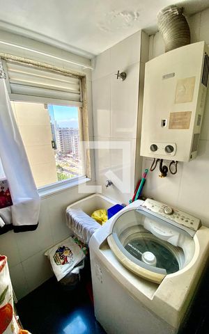 Apartamento para alugar com 68m², 3 quartos e 1 vagaÁrea de Serviço