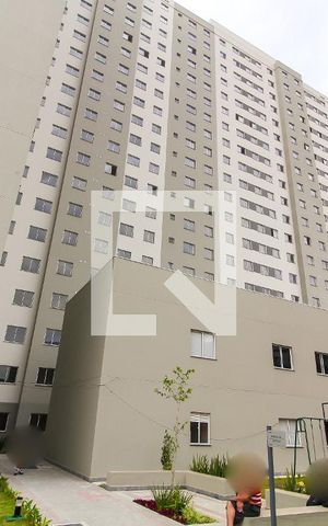 Apartamento à venda com 35m², 2 quartos e sem vaga Apartamento à venda com 35m², 2 quartos e sem vagaÁrea Comum