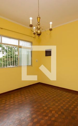 Casa à venda com 183m², 3 quartos e 2 vagasSala 1