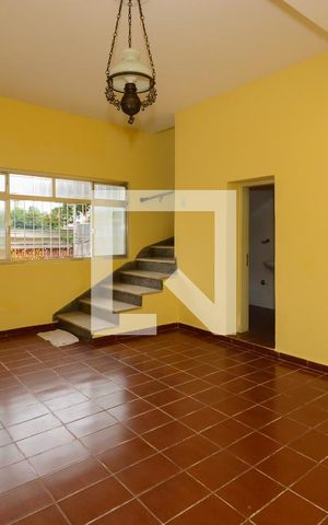 Casa à venda com 183m², 3 quartos e 2 vagasSala 2
