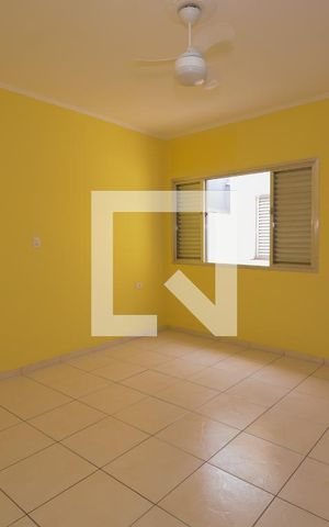 Casa à venda com 183m², 3 quartos e 2 vagasQuarto 3