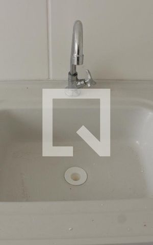 Apartamento para alugar com 50m², 2 quartos e sem vaga Apartamento para alugar com 50m², 2 quartos e sem vagaCozinha e Área de Serviço