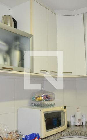 Apartamento à venda com 187m², 3 quartos e 3 vagas Apartamento à venda com 187m², 3 quartos e 3 vagasCozinha