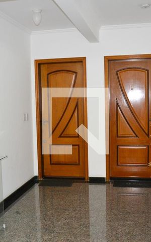 Apartamento à venda com 187m², 3 quartos e 3 vagas Apartamento à venda com 187m², 3 quartos e 3 vagasÁrea comum