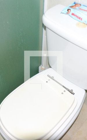 Apartamento à venda com 187m², 3 quartos e 3 vagas Apartamento à venda com 187m², 3 quartos e 3 vagasBanheiro Suíte 3