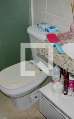 Apartamento à venda com 187m², 3 quartos e 3 vagas Apartamento à venda com 187m², 3 quartos e 3 vagasBanheiro Suíte 3