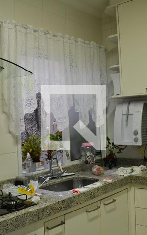 Apartamento à venda com 187m², 3 quartos e 3 vagas Apartamento à venda com 187m², 3 quartos e 3 vagasCozinha
