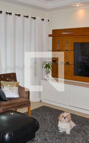 Apartamento à venda com 187m², 3 quartos e 3 vagas Apartamento à venda com 187m², 3 quartos e 3 vagasSala