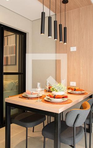 Apartamento para alugar com 45m², 2 quartos e 1 vaga Apartamento para alugar com 45m², 2 quartos e 1 vagaVaranda da Sala