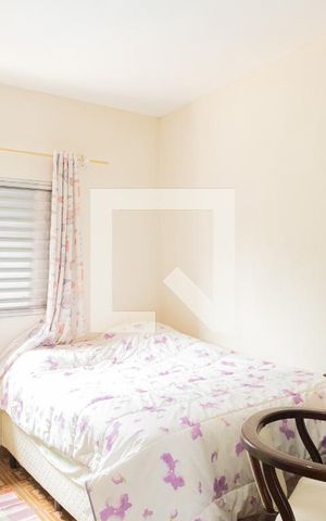 Casa à venda com 146m², 3 quartos e 3 vagas Casa à venda com 146m², 3 quartos e 3 vagasQuarto 1