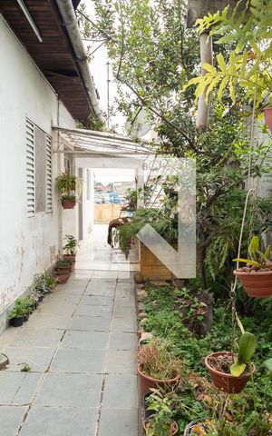 Casa à venda com 146m², 3 quartos e 3 vagas Casa à venda com 146m², 3 quartos e 3 vagasÁrea de Serviço