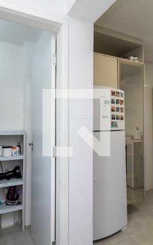 Apartamento para alugar com 66m², 2 quartos e 1 vagaÁrea de Serviço