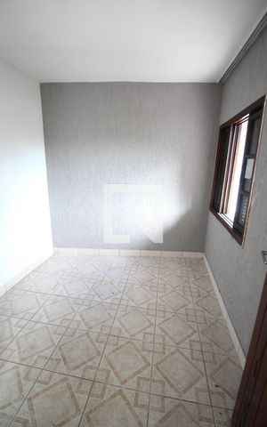 Casa à venda com 300m², 5 quartos e 3 vagas Casa à venda com 300m², 5 quartos e 3 vagasQuarto 2