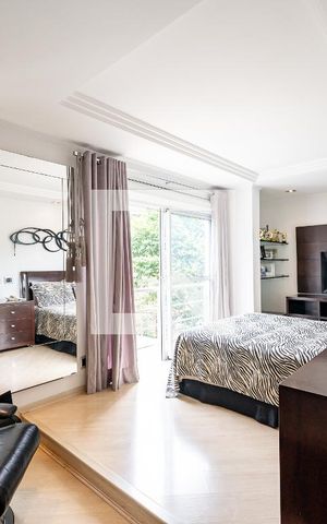 Casa à venda com 600m², 4 quartos e 6 vagas Casa à venda com 600m², 4 quartos e 6 vagasSuíte 2