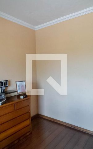 Casa para alugar com 180m², 3 quartos e sem vaga Casa para alugar com 180m², 3 quartos e sem vagaQuarto 1