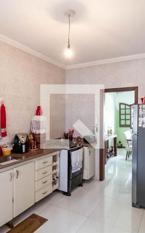 Casa para alugar com 180m², 3 quartos e sem vaga Casa para alugar com 180m², 3 quartos e sem vagaCozinha