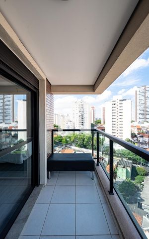 Apartamento à venda com 108m², 3 quartos e 2 vagas Apartamento à venda com 108m², 3 quartos e 2 vagasVaranda da Suíte 1