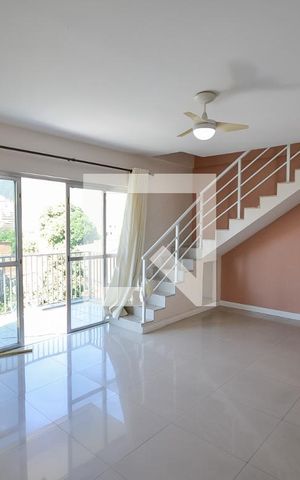 Apartamento à venda com 190m², 4 quartos e 1 vaga Apartamento à venda com 190m², 4 quartos e 1 vagaSala