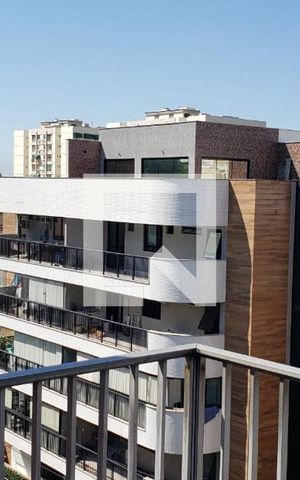 Apartamento à venda com 190m², 4 quartos e 1 vaga Apartamento à venda com 190m², 4 quartos e 1 vagaVaranda do Terraço