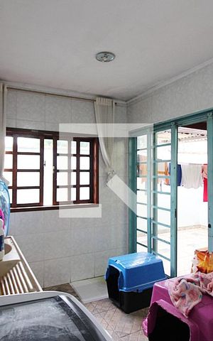 Casa à venda com 185m², 4 quartos e 3 vagasÁrea de Serviço