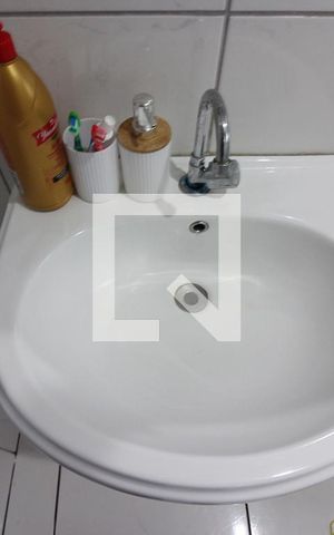 Casa à venda com 185m², 4 quartos e 3 vagasBanheiro Social 1