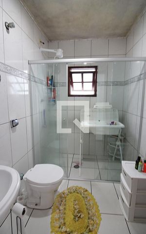 Casa à venda com 185m², 4 quartos e 3 vagasBanheiro Social 1