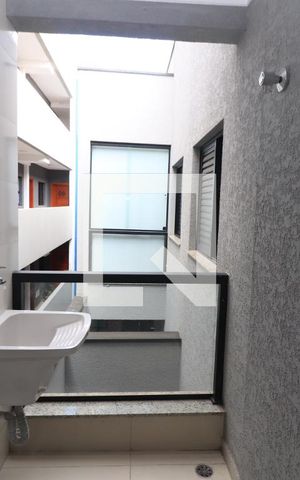 Apartamento à venda com 40m², 2 quartos e 1 vagaÁrea de Serviço