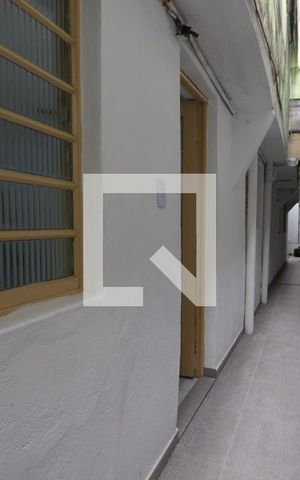 Casa para alugar com 50m², 1 quarto e sem vagaEntrada
