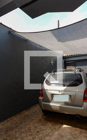 Casa à venda com 150m², 3 quartos e 2 vagas Casa à venda com 150m², 3 quartos e 2 vagasGaragem