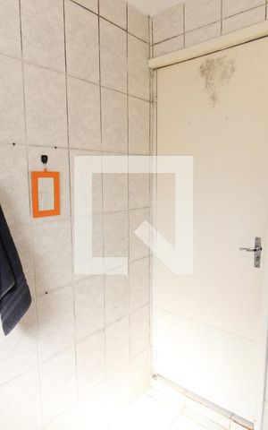 Casa à venda com 384m², 2 quartos e sem vagaCasa 1 - Banheiro