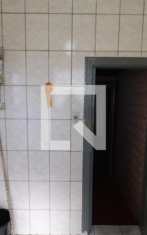 Casa à venda com 384m², 2 quartos e sem vagaCasa 2- Banheiro