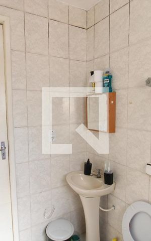 Casa à venda com 384m², 2 quartos e sem vagaCasa 1 - Banheiro