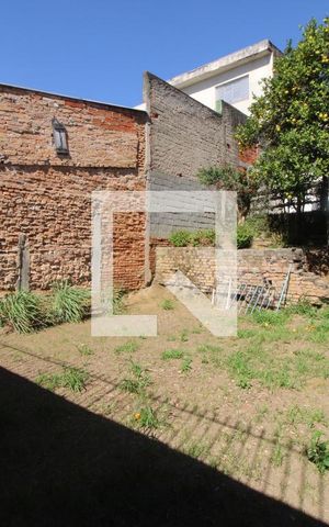 Casa à venda com 384m², 2 quartos e sem vagaCasa 1 - Área de Serviço